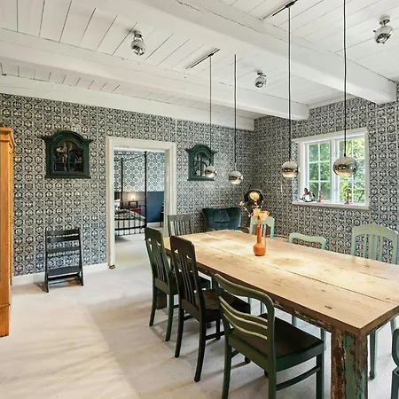 Historic With Moat On Eiderstedt 度假居 Tetenbull