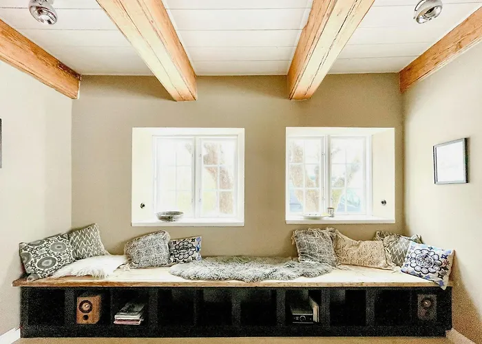 Historic With Moat On Eiderstedt Casa vacanze Tetenbull